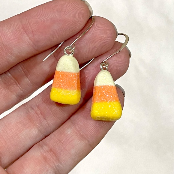 Halloween Candy Corn Sugar Gummy Earrings Glittery Kawaii Food Jewelry - Picture 4 of 5